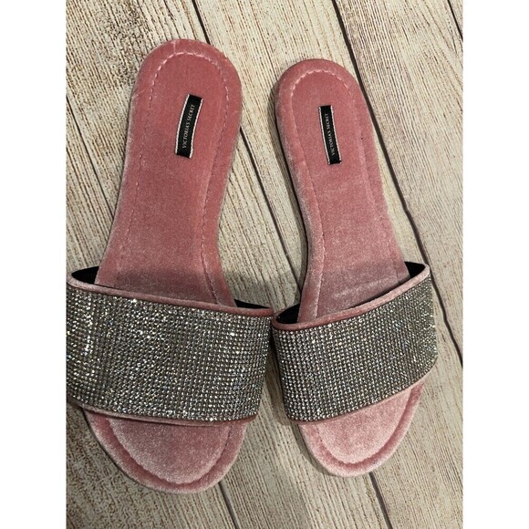 Victoria’s Secret Pink Velvet Rhinestone Slides Embellished Small 5/6 - Picture 2 of 8